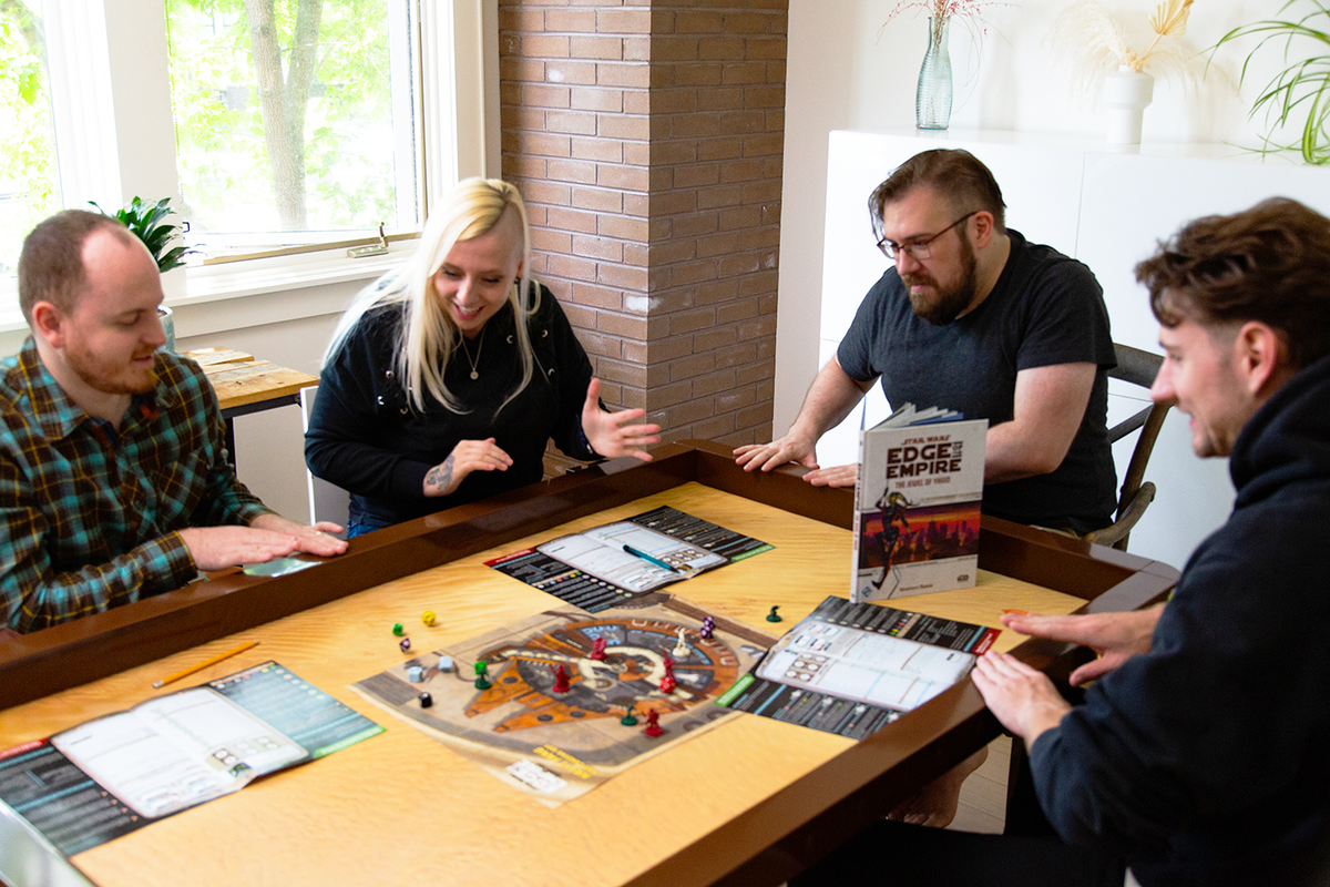 Project Ironside The EXPANDABLE 499 Board Game Table